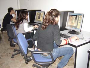 aula informatica del Liceo Artistico Statale  Eustachio Catalano Palermo per il Laboratorio di "architetture in digitale" uso di software grafici