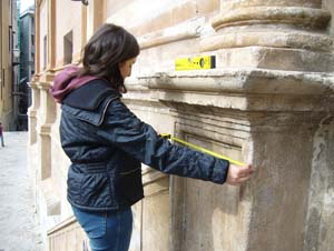 rilievo del piedistallo del portico della chiesa di S. Caterina Palermo